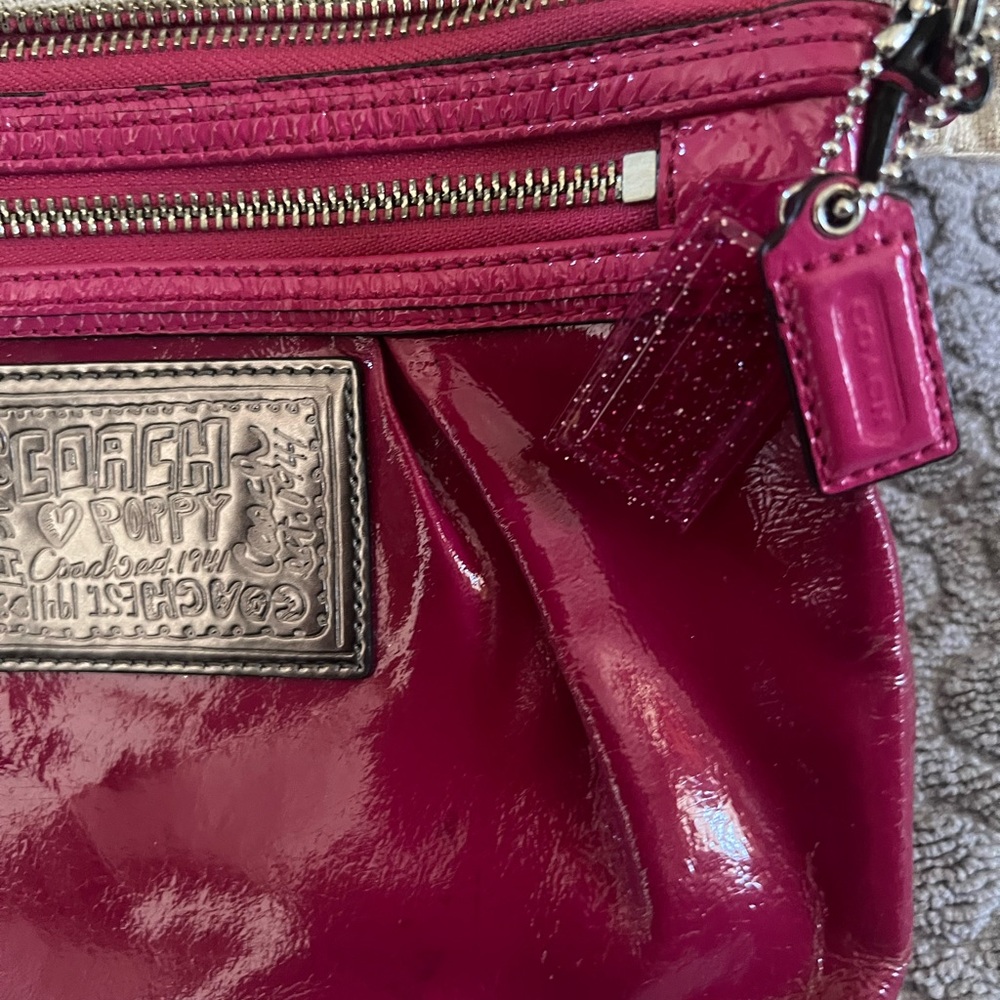 Coach Poppy Swingback Bag - Picture 4 of 8